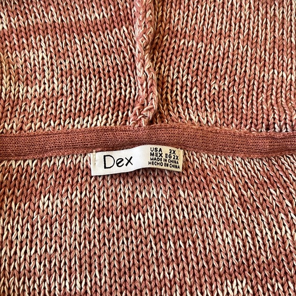 DEX-NWOT-Hooded knitted sweater - Picture 3 of 5